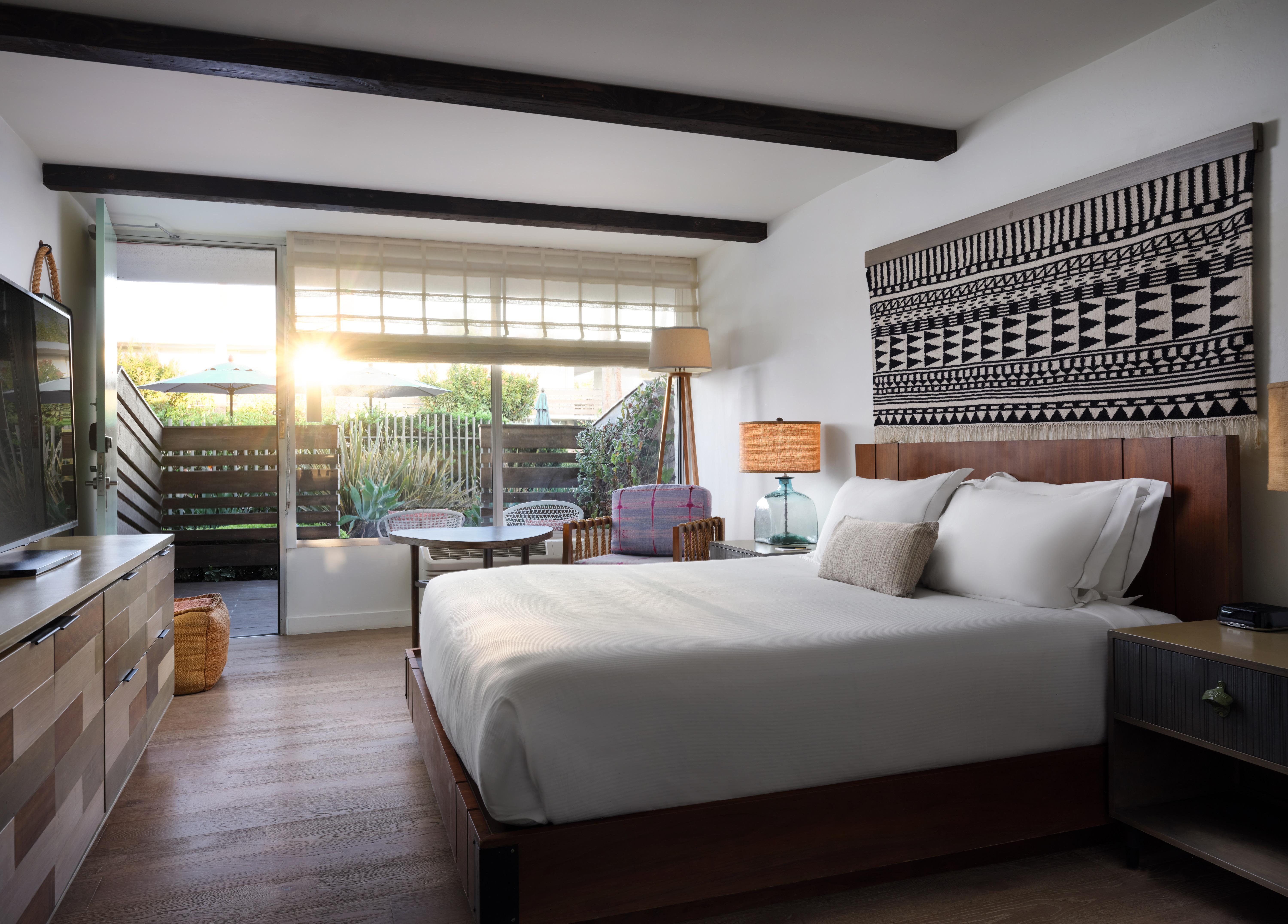 The Leta Santa Barbara Goleta, Tapestry Collection By Hilton